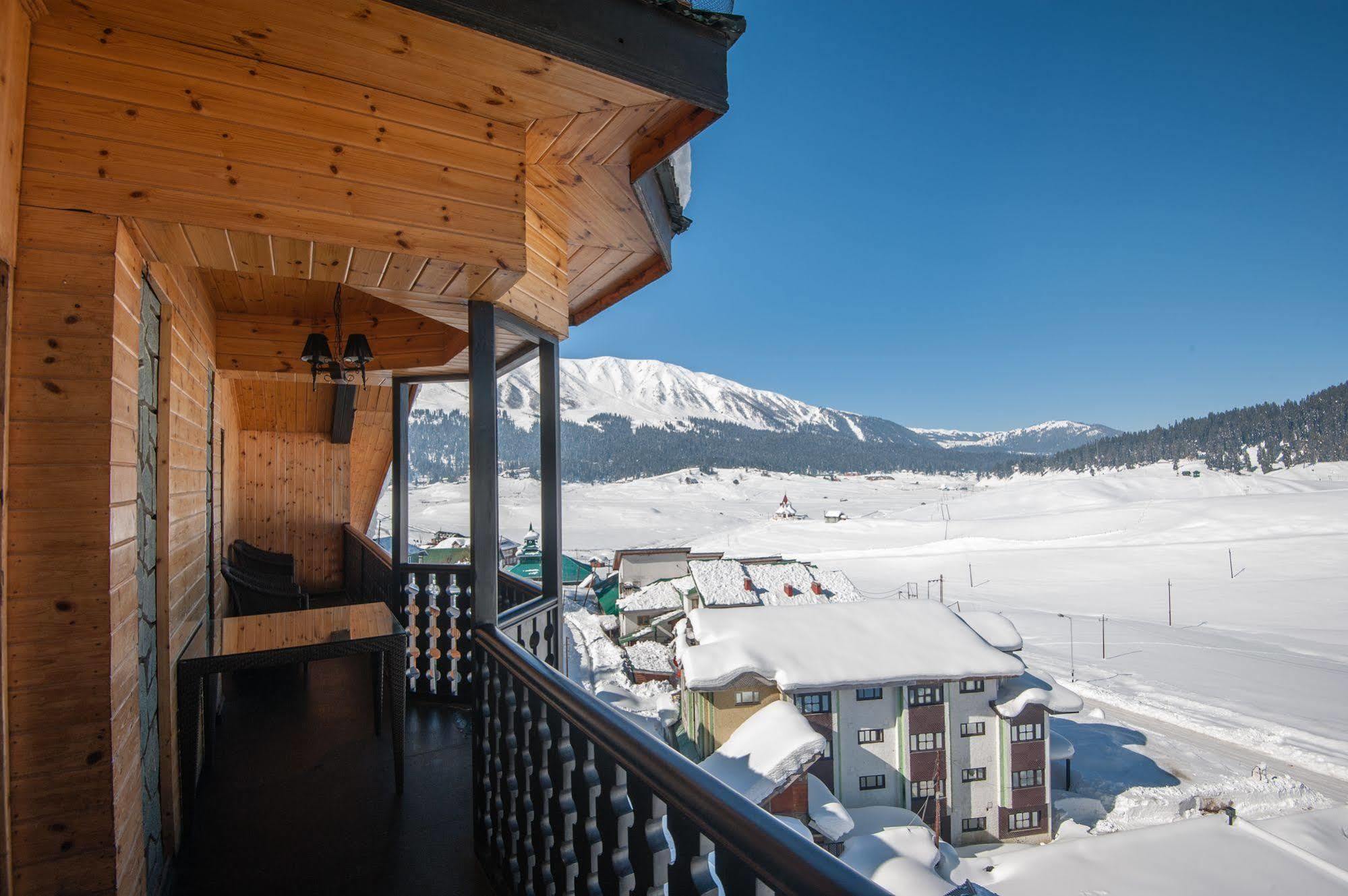 Hotel The Vintage Gulmarg Extérieur photo
